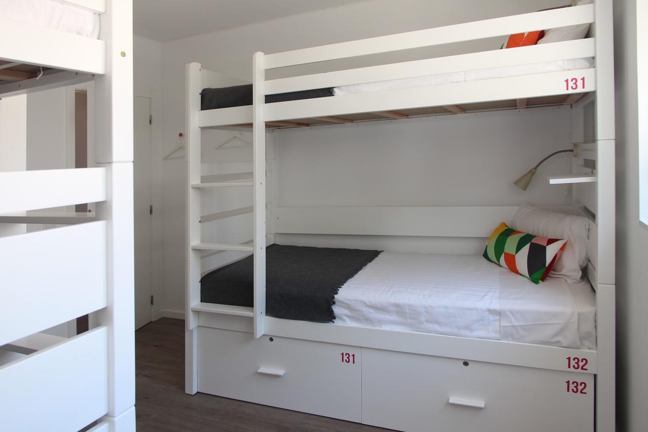 Uau Hostel フィゲイラ・ダ・フォズ エクステリア 写真