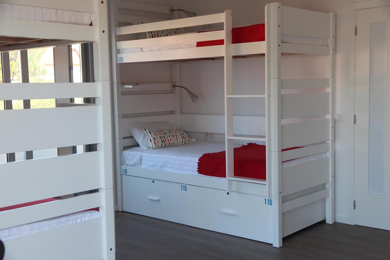 Uau Hostel フィゲイラ・ダ・フォズ エクステリア 写真