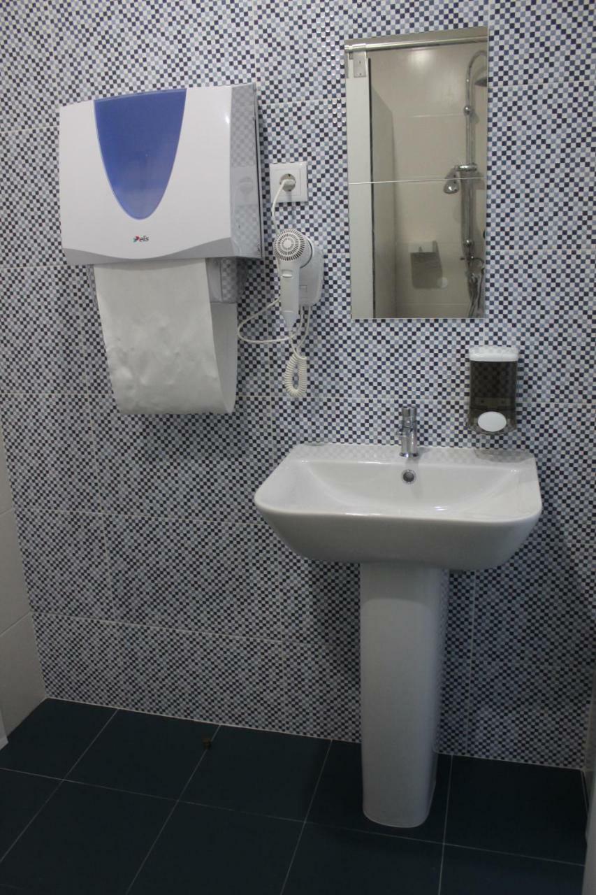 Uau Hostel フィゲイラ・ダ・フォズ エクステリア 写真